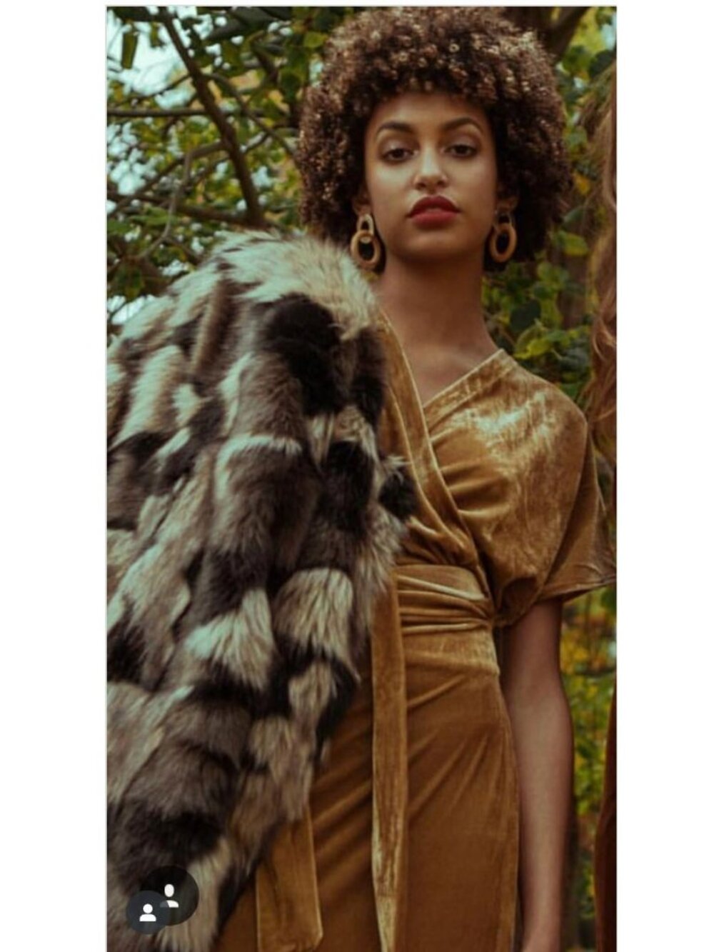 KRISTINIT Violane Gold Crushed‎ Velvet Wrap Maxi Dress Size Medium